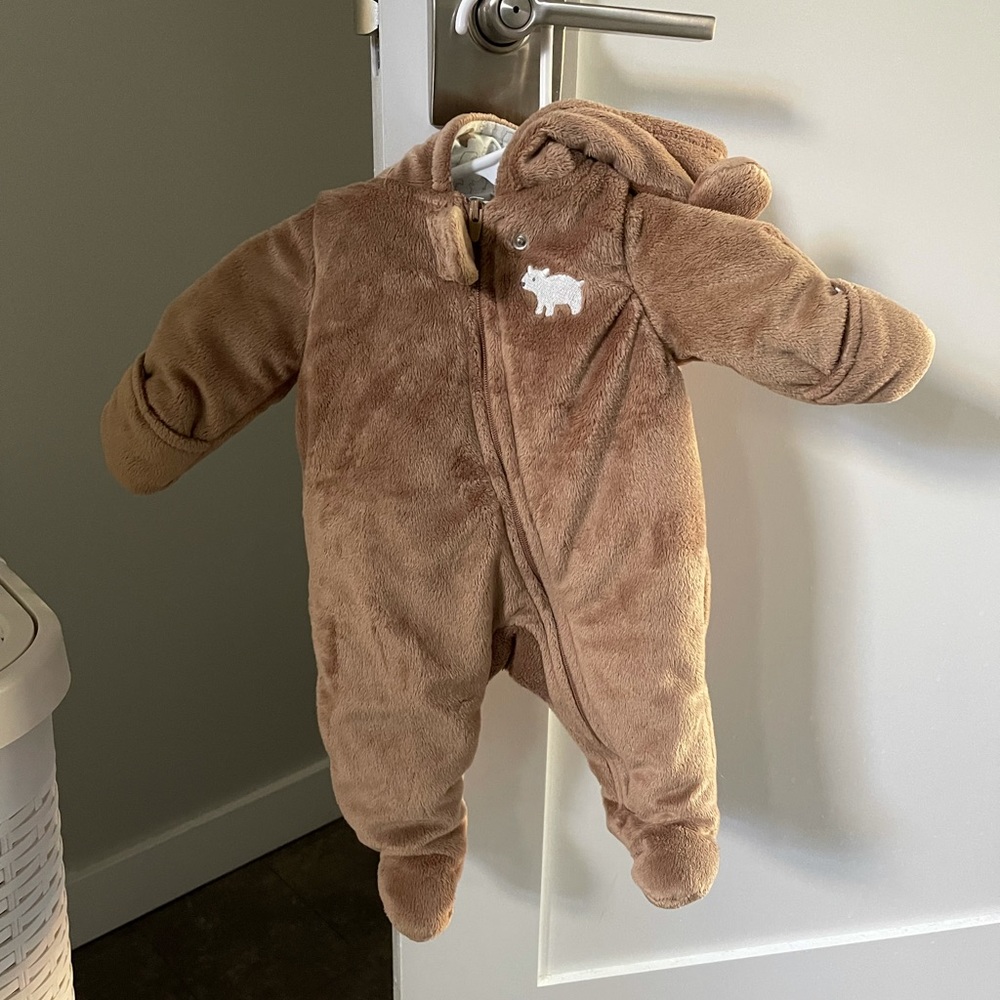Newborn bunting suit